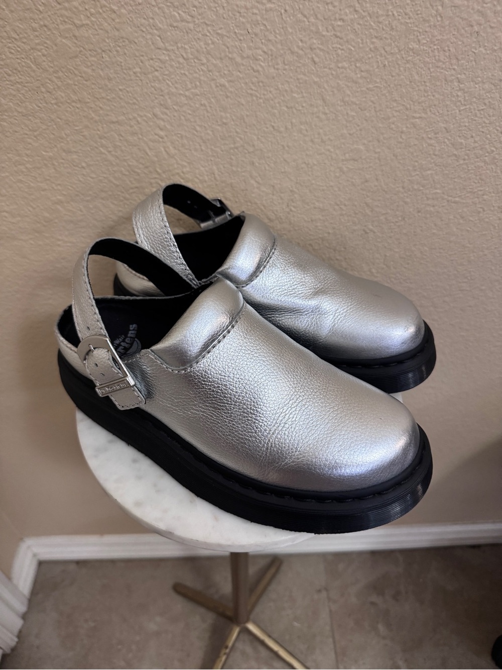Women DR MARTENS Laketen Slingback Mule metallic tumble nappa leather Size 9